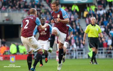 Aston Villa Fc Players Goal Celebration Premier League Official Wallpaper