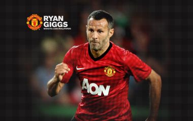 Ryan Giggs Manchester United Official Wallpaper