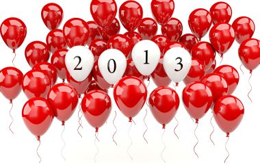 红色与白色气球簇拥的数字2013新年庆祝背景