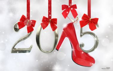 2015新年庆祝主题：红色高跟鞋与银色数字装饰