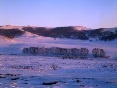中国坝上冬季雪原晨光雪景