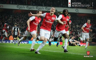 Arsenal Football Club Match Celebration Scene