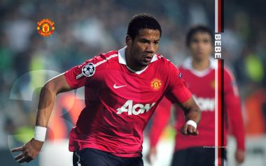 Manchester United Player Bebe Running On Football Match Wallpaper