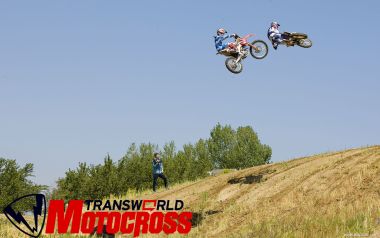 Transworld Motocross越野摩托车飞跃场景