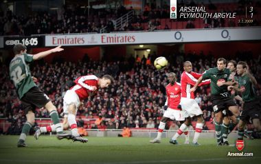 Arsenal Vs Plymouth Argyle Football Match Scene