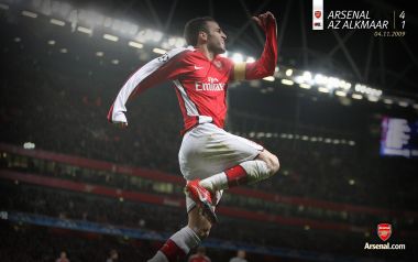 Arsenal Player Celebrating In Champions League Match