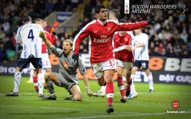 Arsenal Player Celebrating Goal Against Bolton Wanderers 2010
