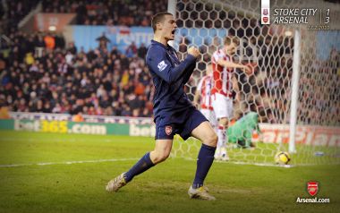 Arsenal Player Celebrating Goal Stoke City 2010 02 27 Premier League