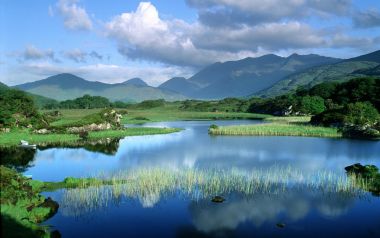 爱尔兰基拉尼国家公园湖光山色