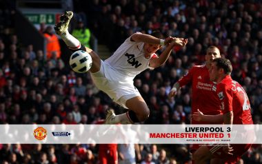 2011年英超利物浦3-1曼联经典赛事竞技瞬间壁纸