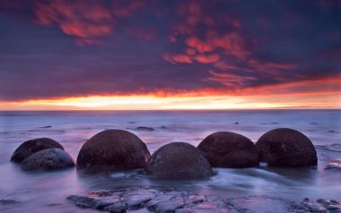 Moeraki Boulders Sunrise New Zealand
