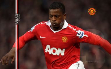 Patrice Evra Manchester United Match HD Wallpaper