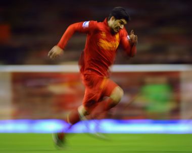 Luis Suarez Running For Liverpool