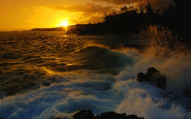 夏威夷可爱岛夕阳海浪