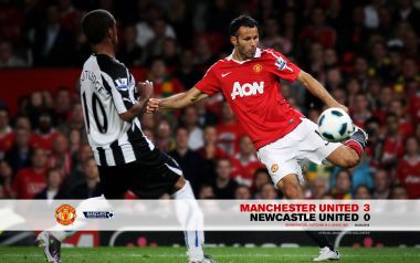 Manchester United 3 Newcastle 0 2010 Premier League Giggs