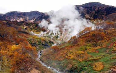 俄罗斯堪察加半岛克罗诺基自然保护区间歇泉谷