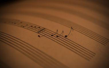 003_1_vladstudio_melody