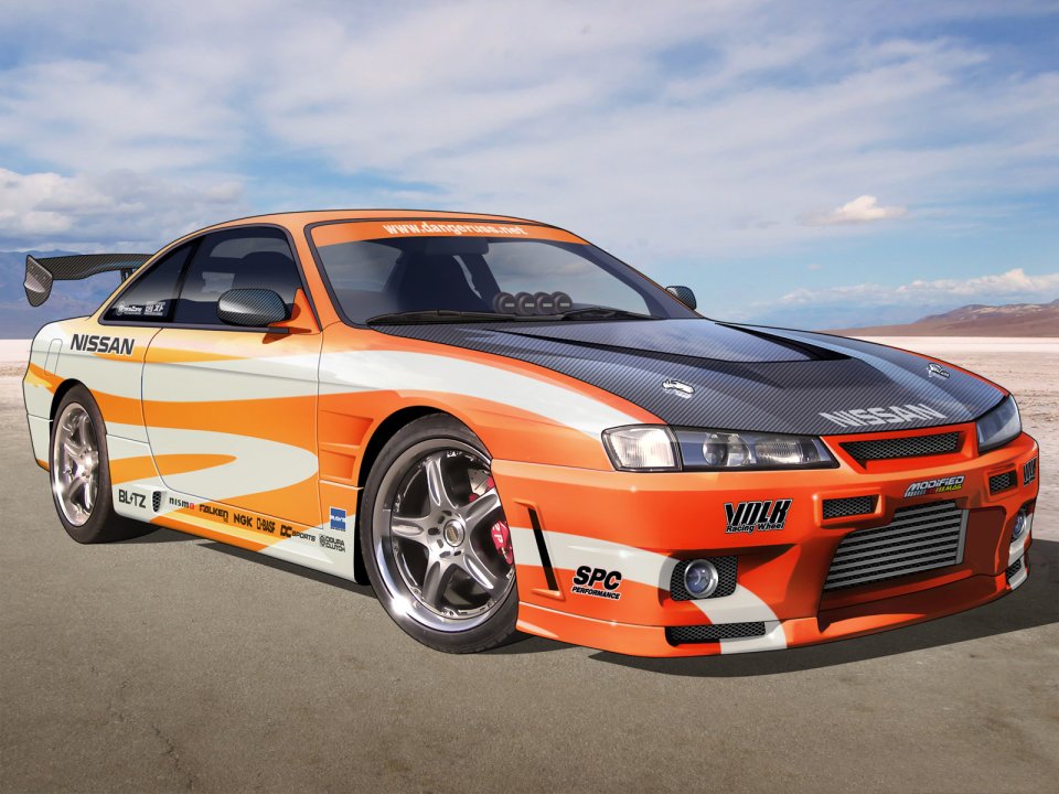 改装版 Nissan Silvia S14 赛车