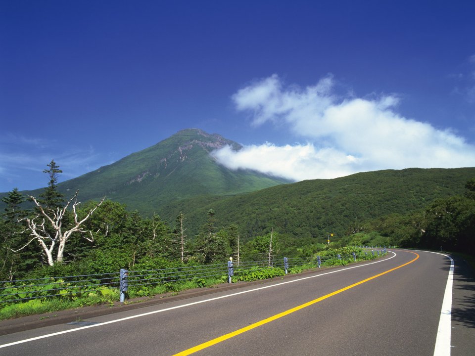 Japan Summer Mountain Road Green Volcano Natural Scenery