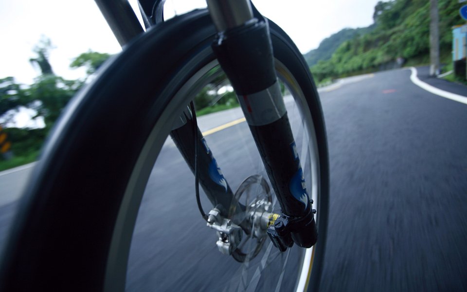 中国台湾郊野公路骑行第一视角特写