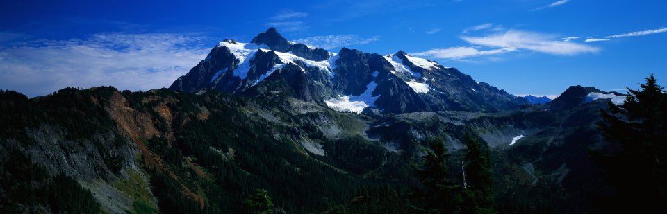 美国北喀斯喀特国家公园雪山全景风光