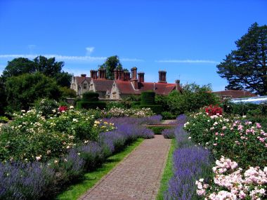 英国萨塞克斯奥德山花园夏日庄园花境风光