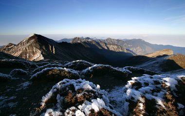 中国台湾雪山冬日高山雪景日出风光