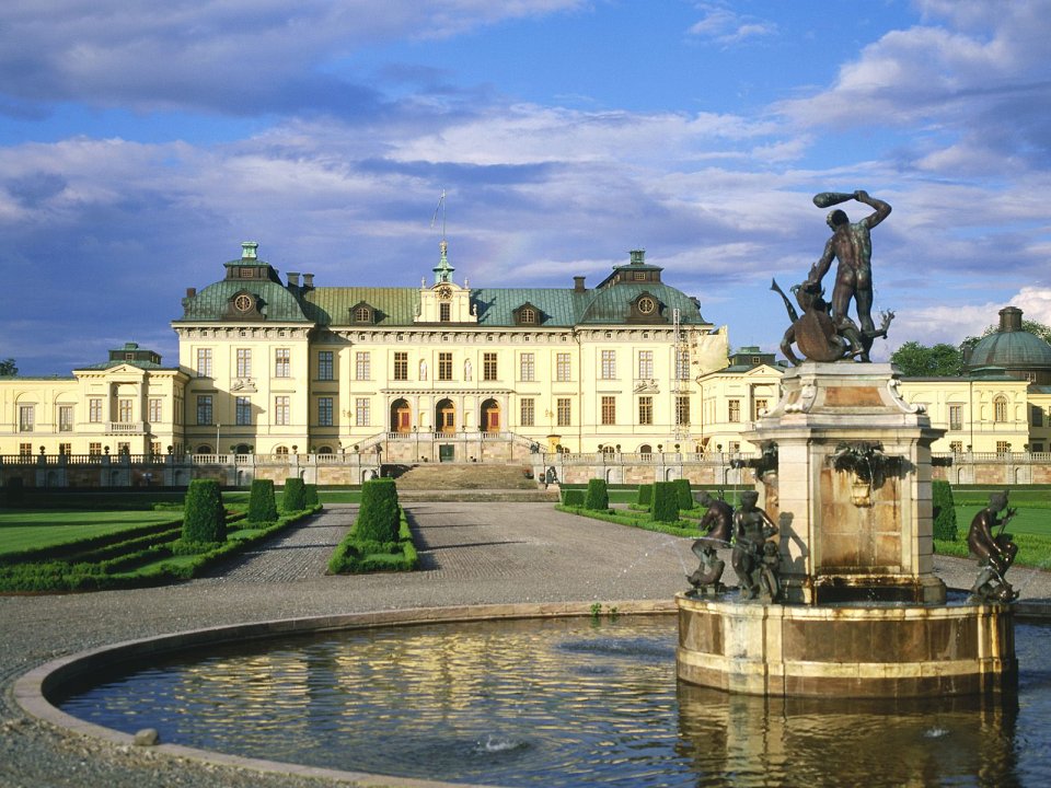 0Royal_Palace_of_Drottningholm_Stockholm_Sweden
