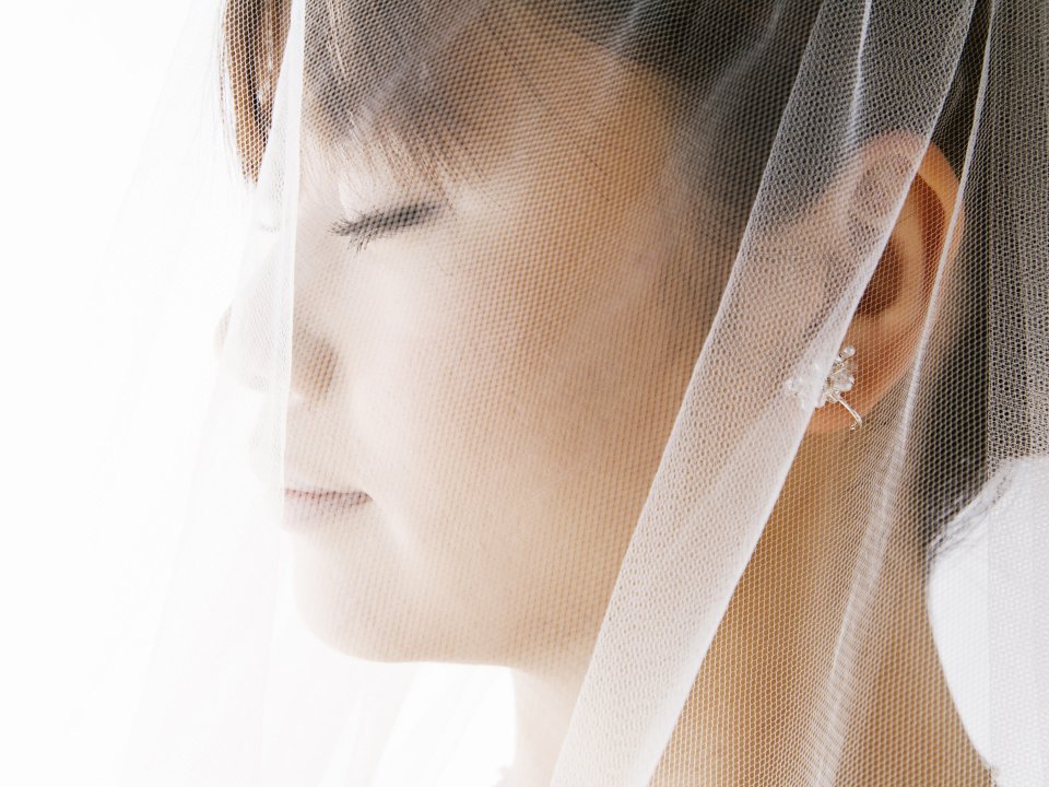 2HR110_350A_wedding_dress