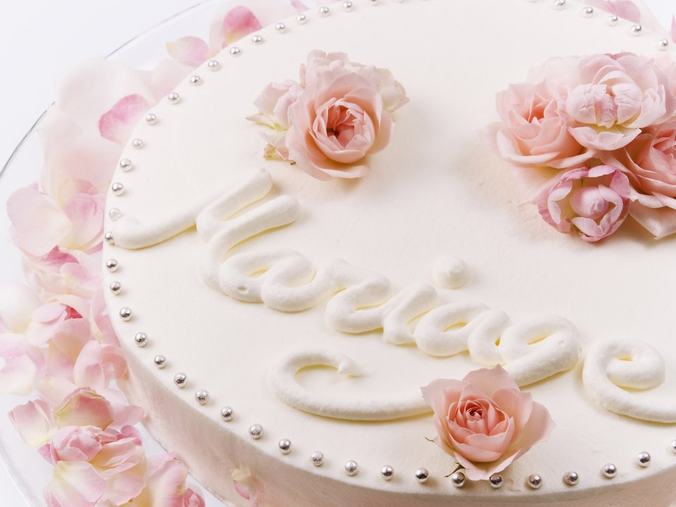 2HR117_350A_Wedding_cake