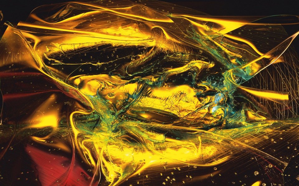 colorful_abstract_effect_of_glass_and_shards_da046021a