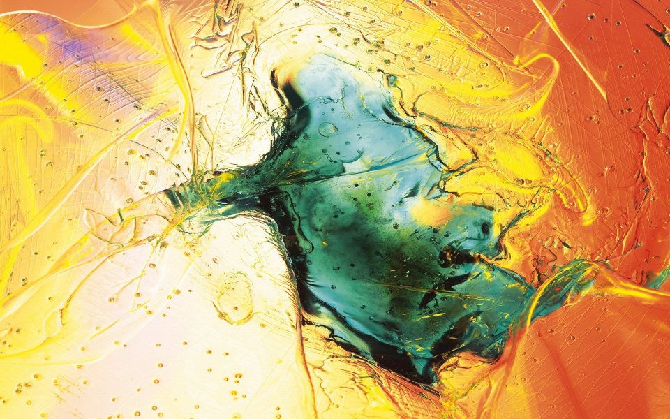 colorful_abstract_effect_of_glass_and_shards_da046060a