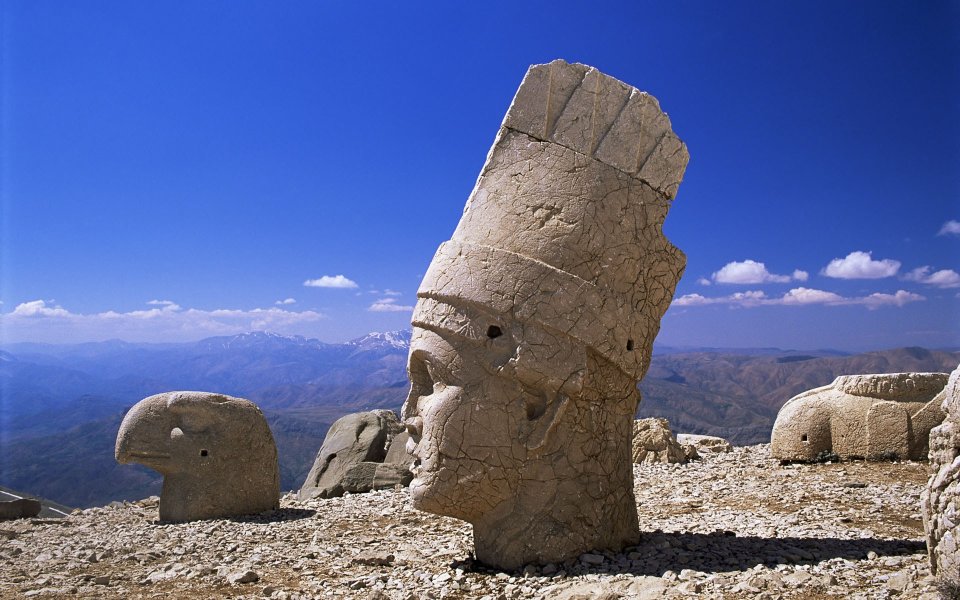 Colossal Head of Antiochus I, Mount Nemrut, Adiyaman,Turkey