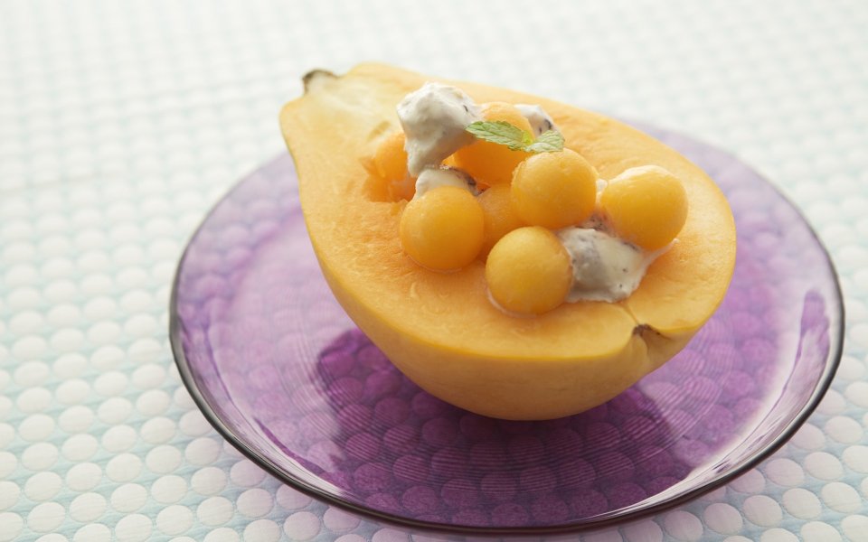 Fresh_Fruit_dessert_photo_JT010_350A