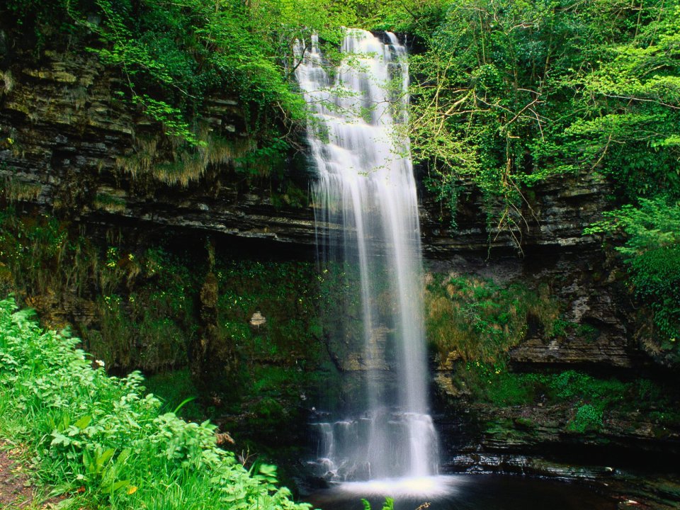 Glencar_Waterfall_County_Leitrim_Connaught_Ireland