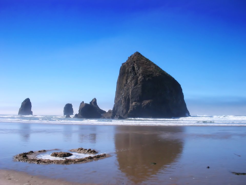Haystack_Rock