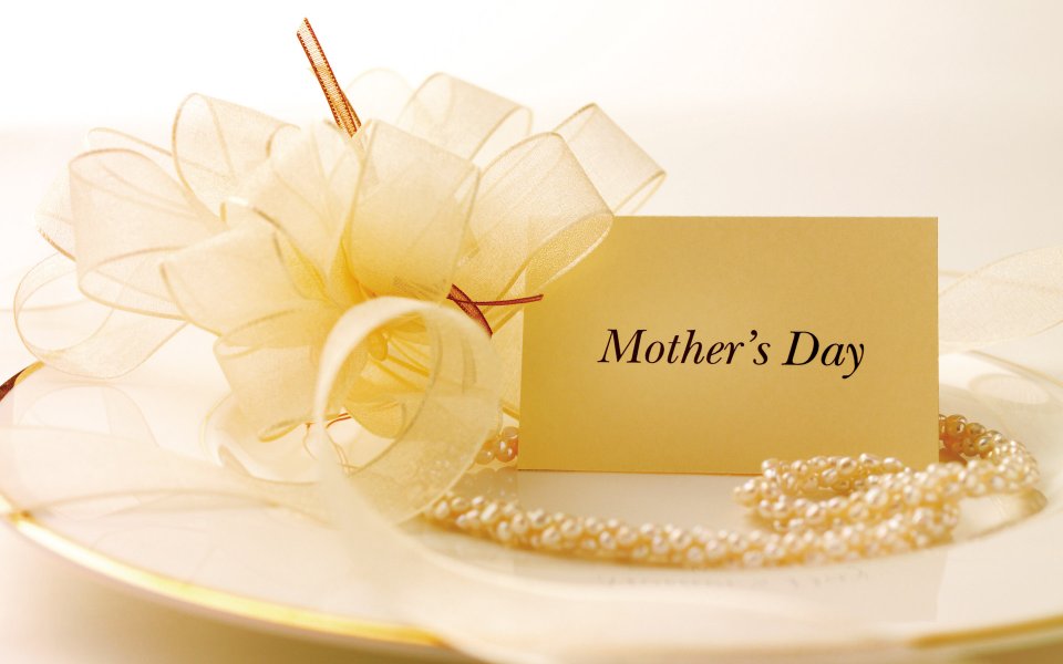 holiday_celebration_gifts_1009