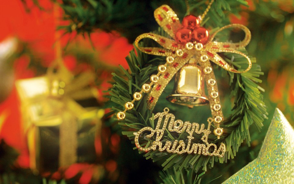holiday_celebration_gifts_2016