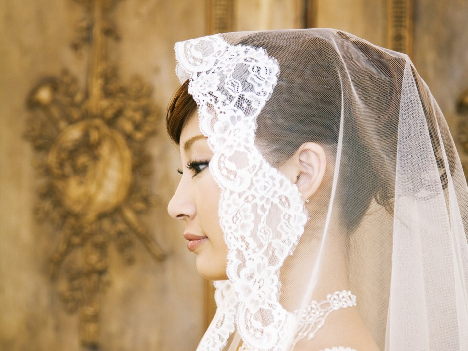 HR170_350A_wedding_dress