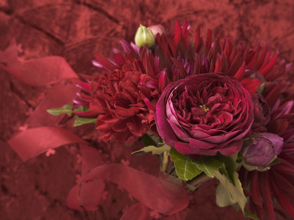 HR195_350A_Wedding_Fowers