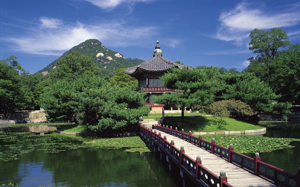 Hyangwonjeong Pavilion in Gyeongbokgung, Korea