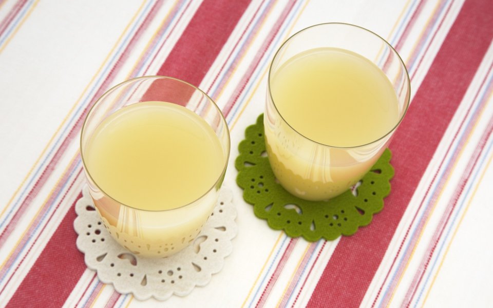 JW193_350A_Apple juice