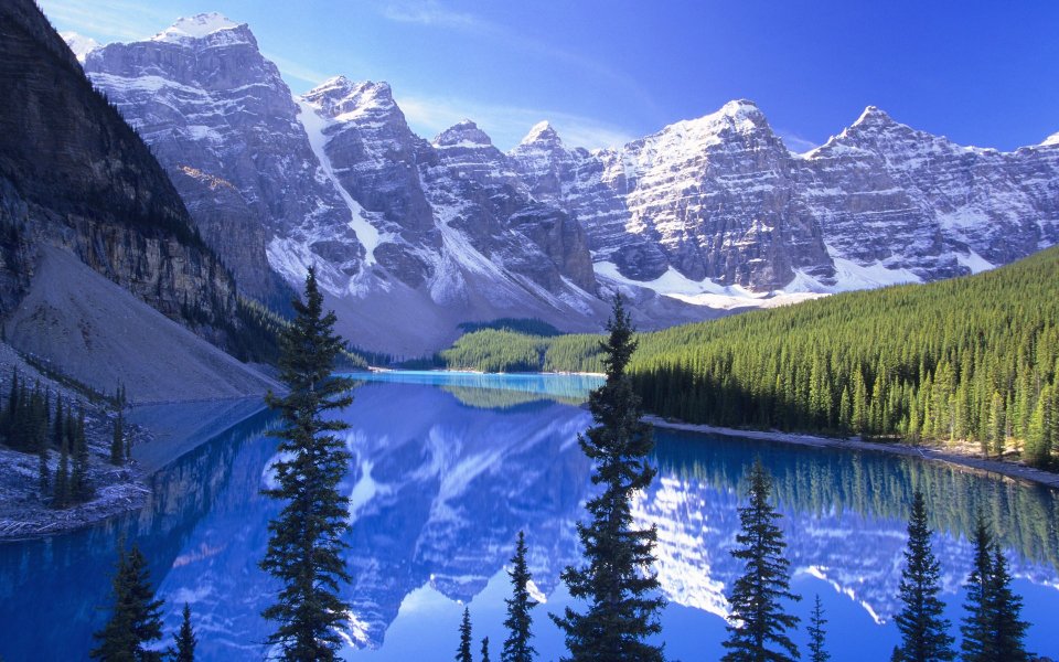 Moraine Lake, Banff National Park, Alberta, Canada