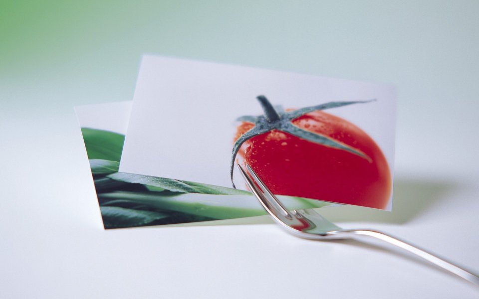 Photo_manipulation_of_Fruits_and_Vegetables_MIL05130