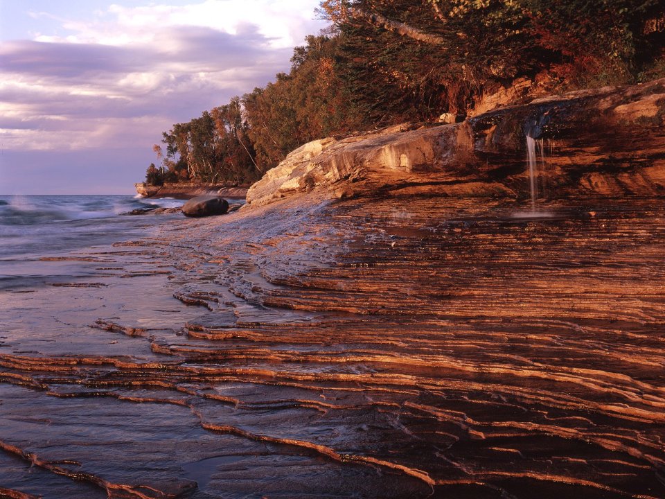 Pictured_Rocks_National_Lakeshore_Alger_County_Michigan