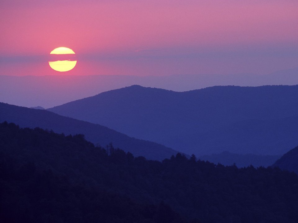 Smoky_Mountain_Sunset_From_Morton_Overlook_Tennessee