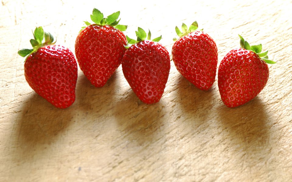 Strawberry_photos_Fresh_Strawberry_Picture_F045039