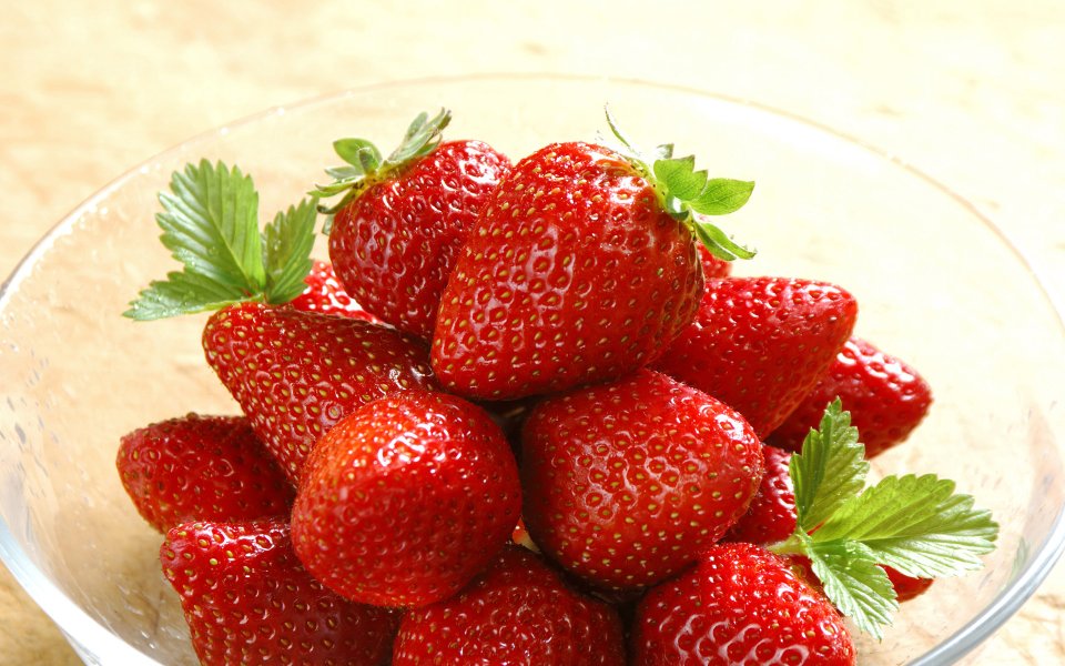 Strawberry_photos_Fresh_Strawberry_Picture_F045062