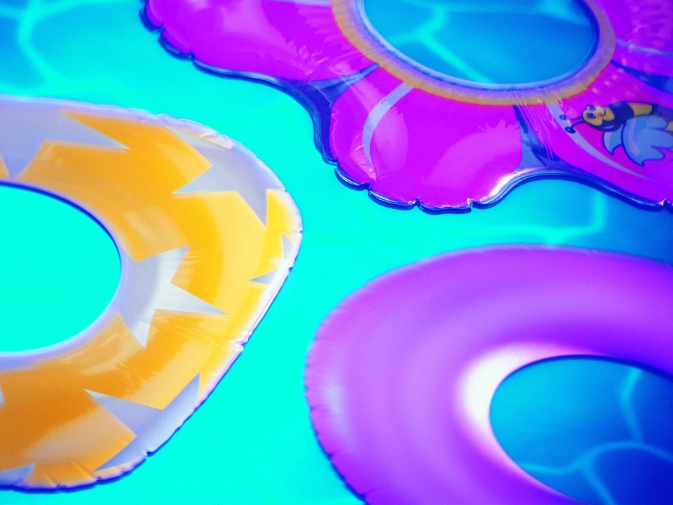 swim rings