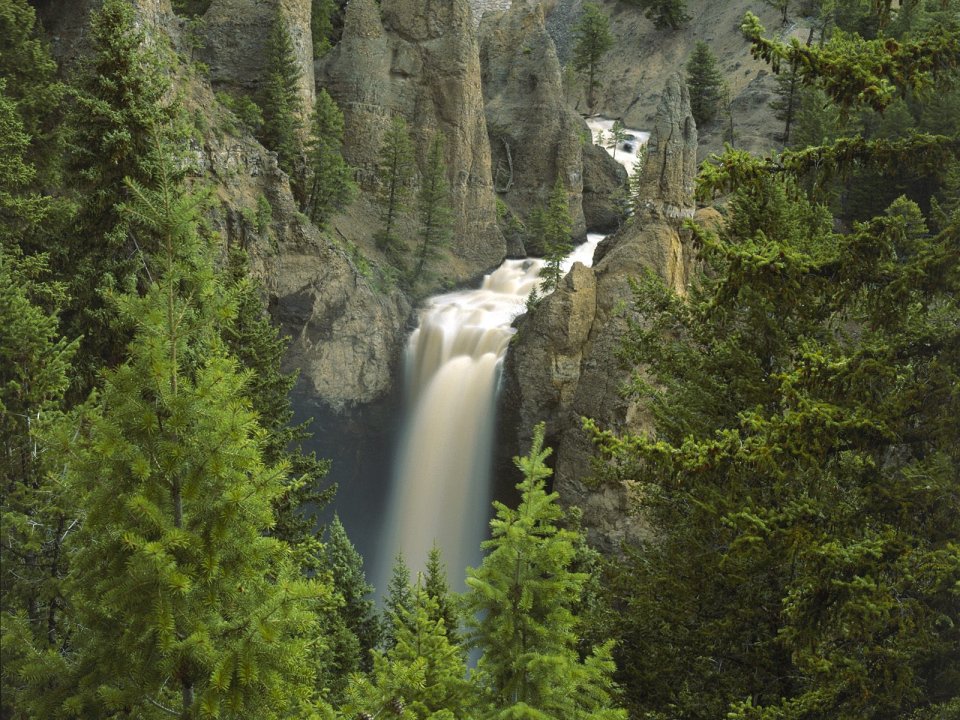 Tower_Fall_Yellowstone_National_Park_Wyoming